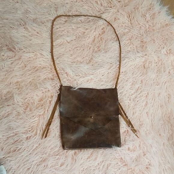 Vintage leather bag found at a estate sale - Picture 2 of 11